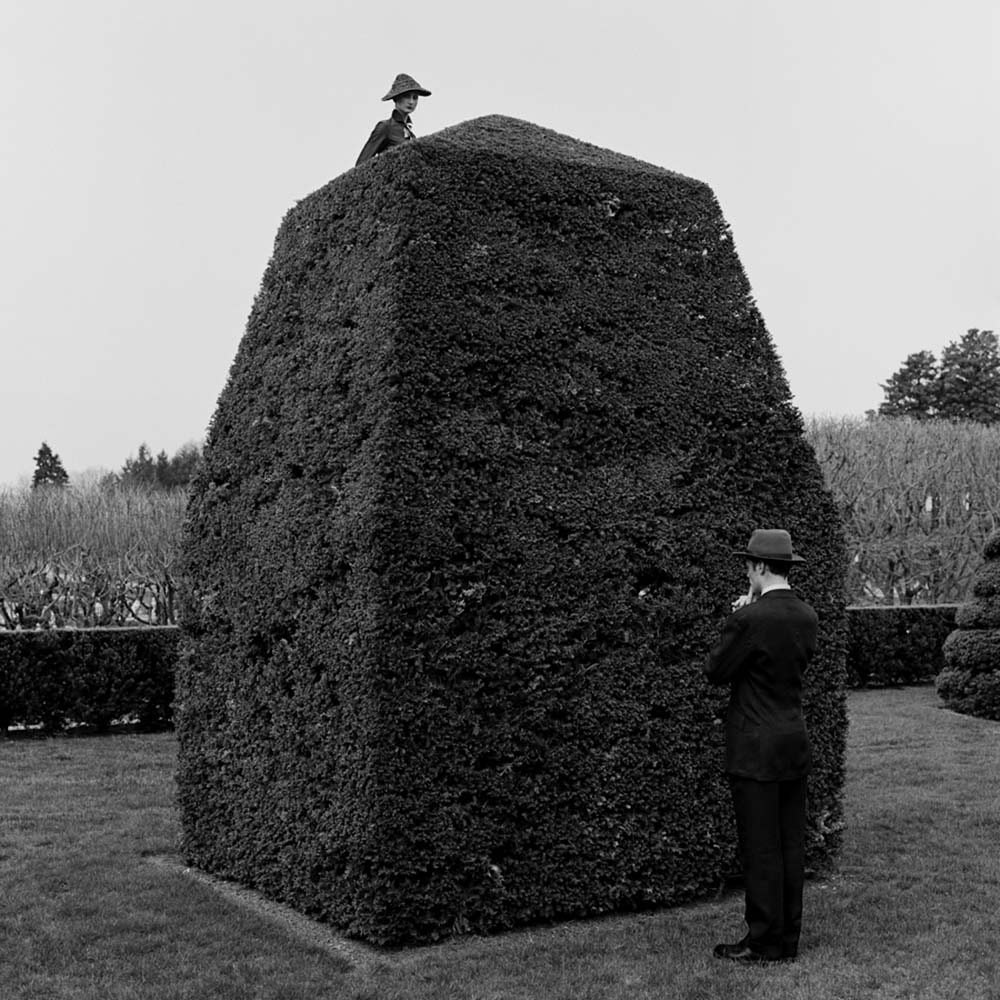 Question Mark Picture, Longwood Gardens, Pennsylvania, 1997© Rodney Smith